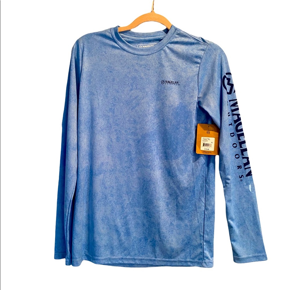 Magellan outdoors crew shirt